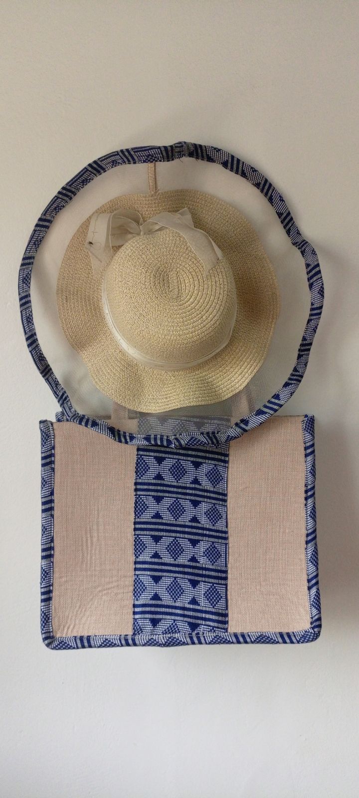Ensemble "Soleil de Dakar" : Cabas Rayé et Capeline Assortie