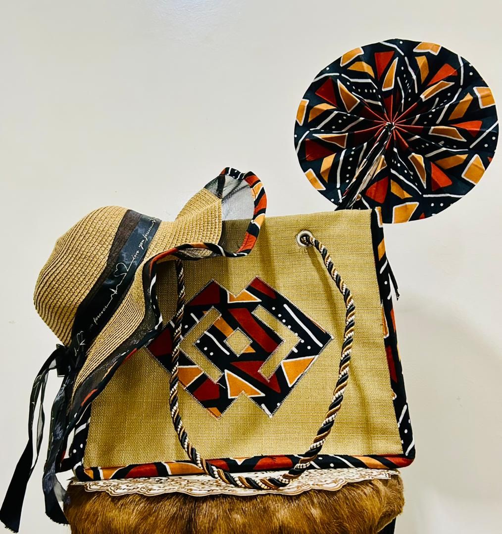 Ensemble "Terre de Teranga" : Cabas Jute, Chapeau Voilé et Éventail